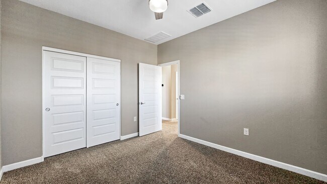 Building Photo - Solar home with a pool in Lucero (Estrella Mountain Ranch)