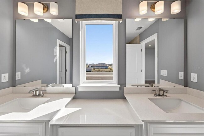 Building Photo - 6408 Domizio Dr