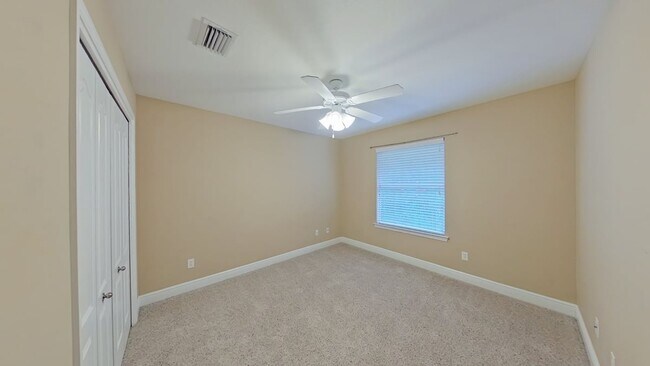Building Photo - 2240 Hadleigh Hills Ct