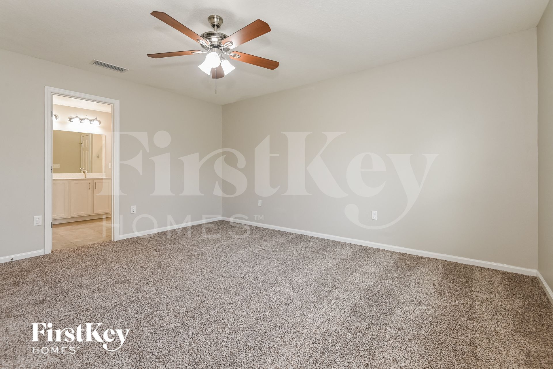 Building Photo - 12393 Sea Island Dr