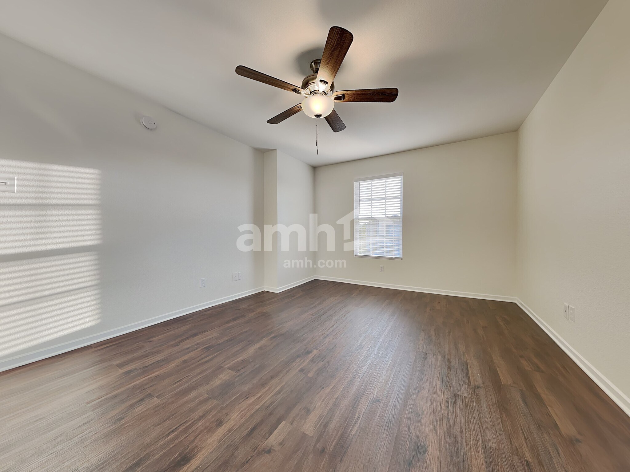 Building Photo - 1503 Pencross Ln