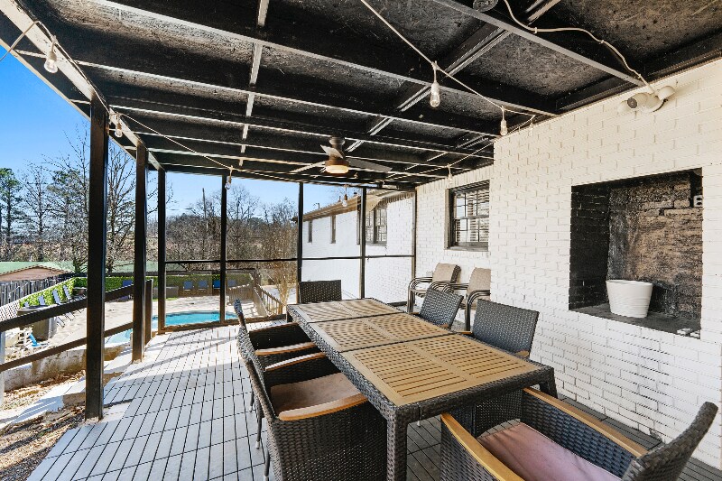 Building Photo - 5330 Warrington Pl