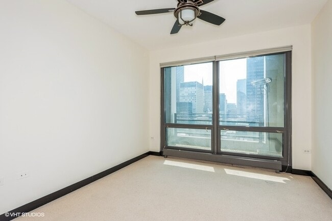 Building Photo - 130 N Garland Ct