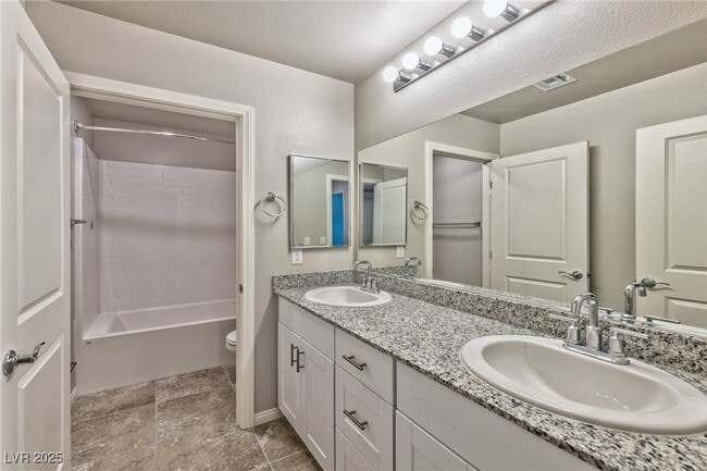 Building Photo - 4031 Beech Fern Ave