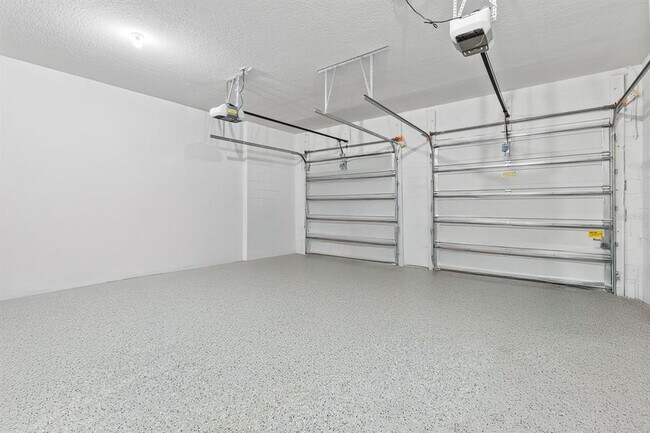 Building Photo - 9947 Summerlake Groves St