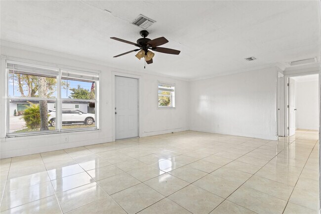 Building Photo - 4184 SW 49th Ct