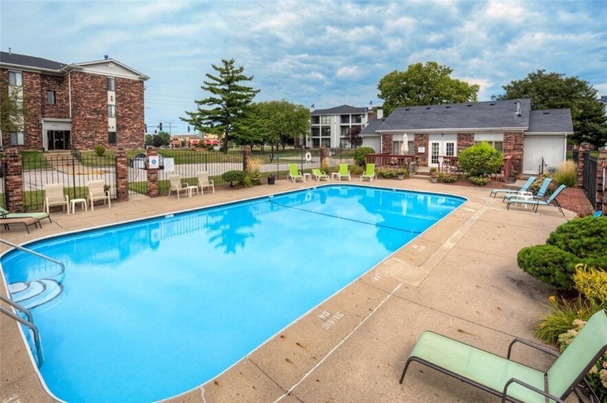 Building Photo - 4805 86th St