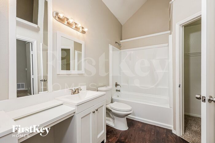 Building Photo - 2140 Birch Bend