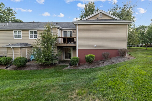 Building Photo - 1607 Redbird Cove
