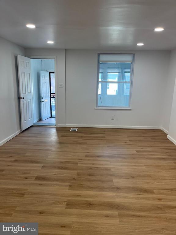 Building Photo - 163 N Edgewood St