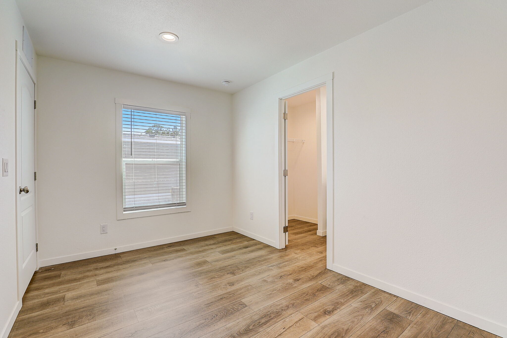 Building Photo - 2627 S Lamb Blvd