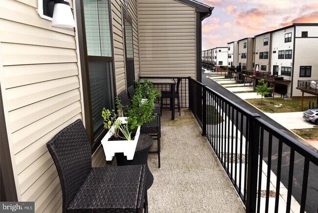 Building Photo - 43444 Stonewood Crossing Ter