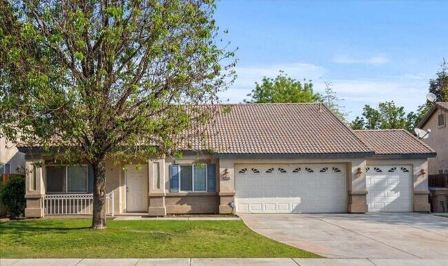 Primary Photo - Beautiful House for Rent NW Bakersfield - ...