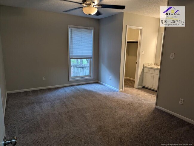 Building Photo - 482 Corning Pl