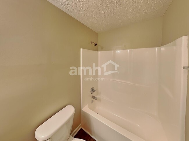 Building Photo - 426 Tulane Ct