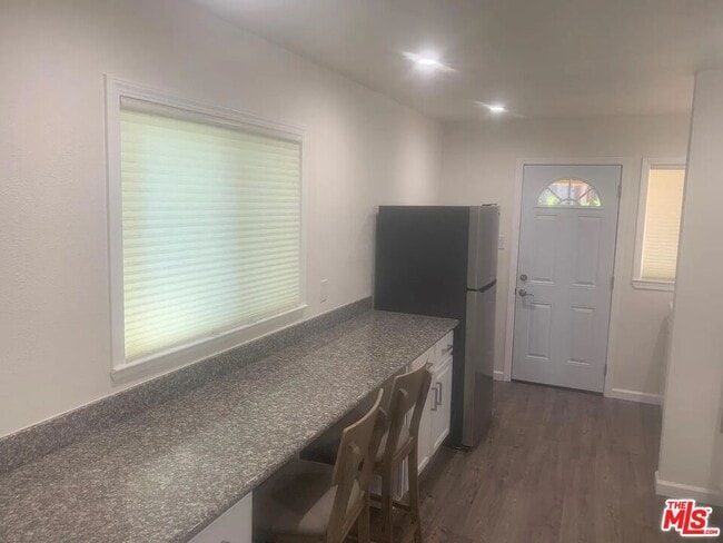 Building Photo - 109 Sierra Dr