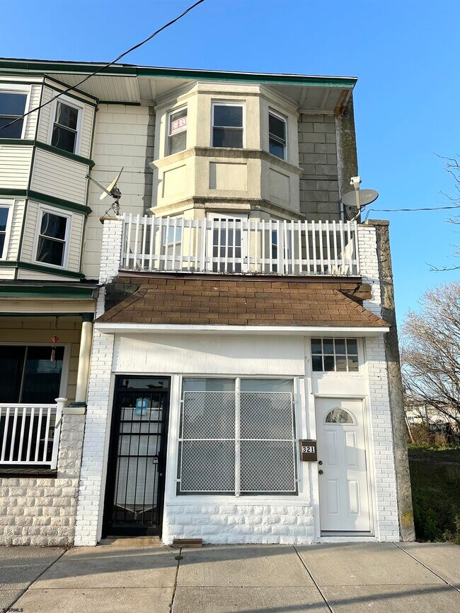 Primary Photo - 321 Atlantic Ave
