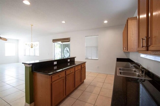 Building Photo - 1412 Blackwater Pond Dr