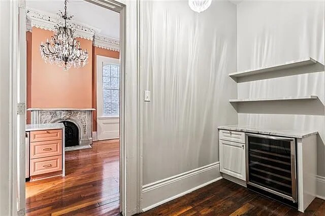 Building Photo - 632 Esplanade Ave