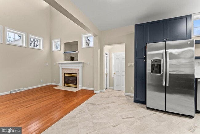 Building Photo - 7201 Old Friendship Way