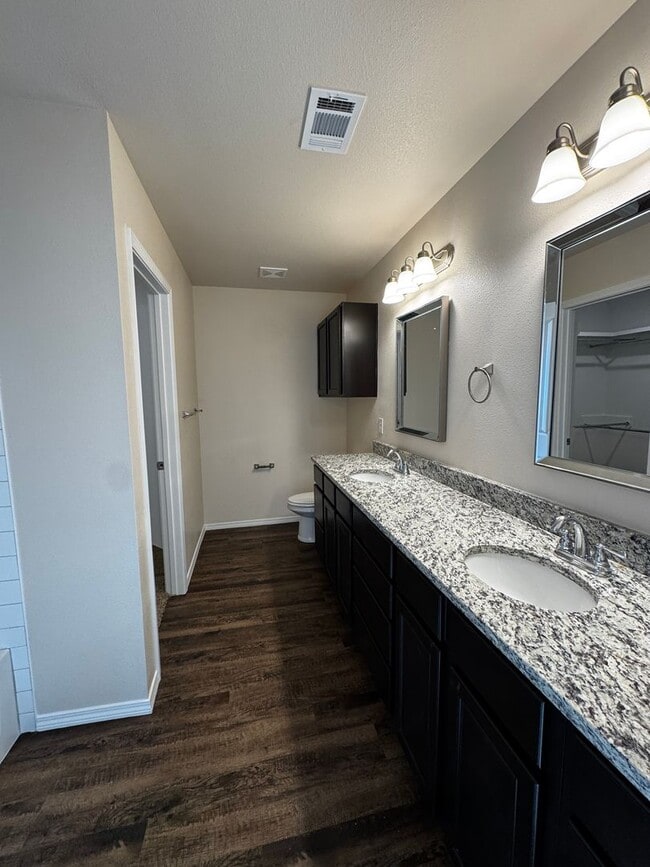 Building Photo - New construction!!! Beacon Pointe 3/2/2 AVAILABLE March 13th