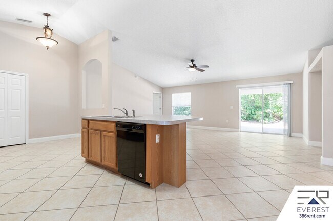 Building Photo - 59 Riverina Dr