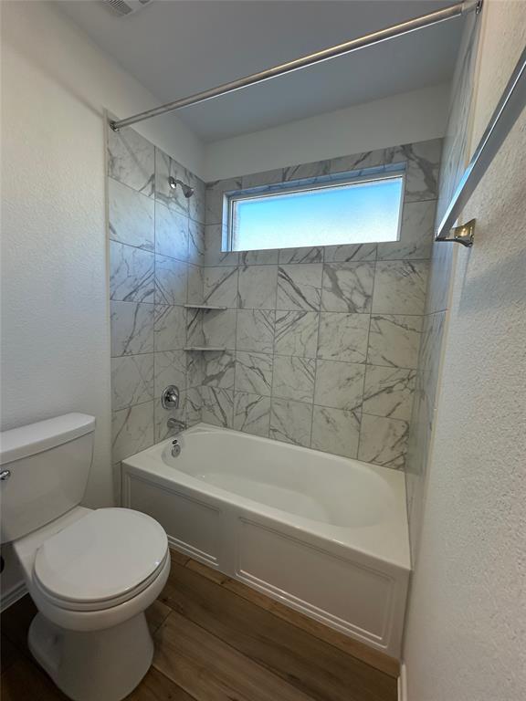 Building Photo - 2513 Four Waters Lp