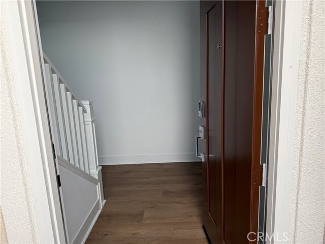 Building Photo - 1204 Hinnen Ave