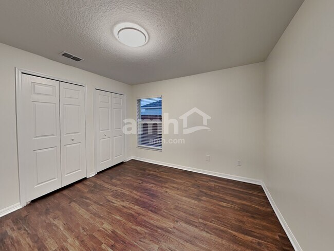 Building Photo - 2006 Ruby Red Blvd