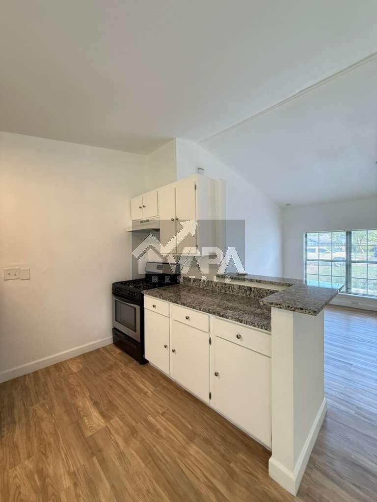 Building Photo - 7210 Glen Cross Dr