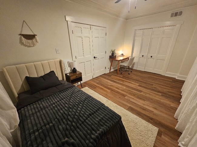 Building Photo - 2472 Overlook Rd