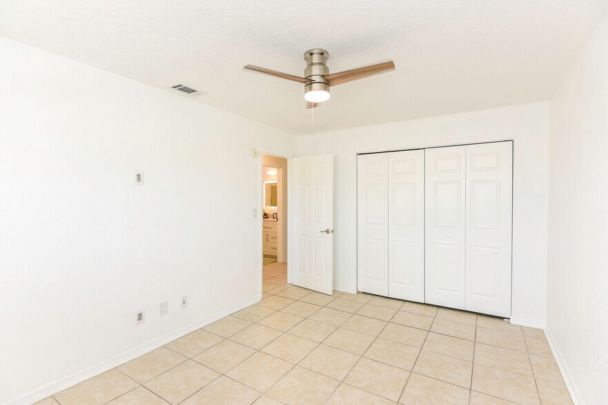 Building Photo - 436 Auburn Dr
