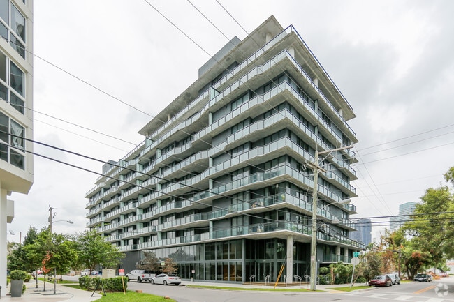 Building Photo - Cassa Brickell