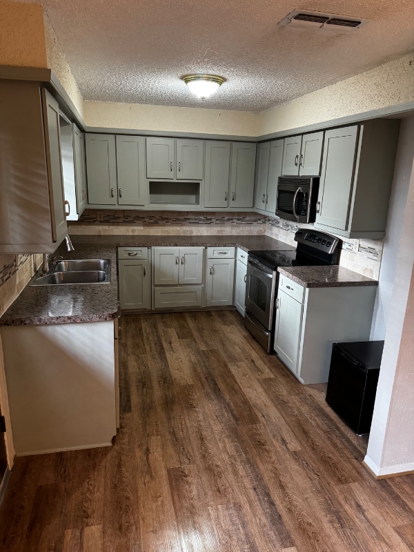 Building Photo - 15712 Top Ct