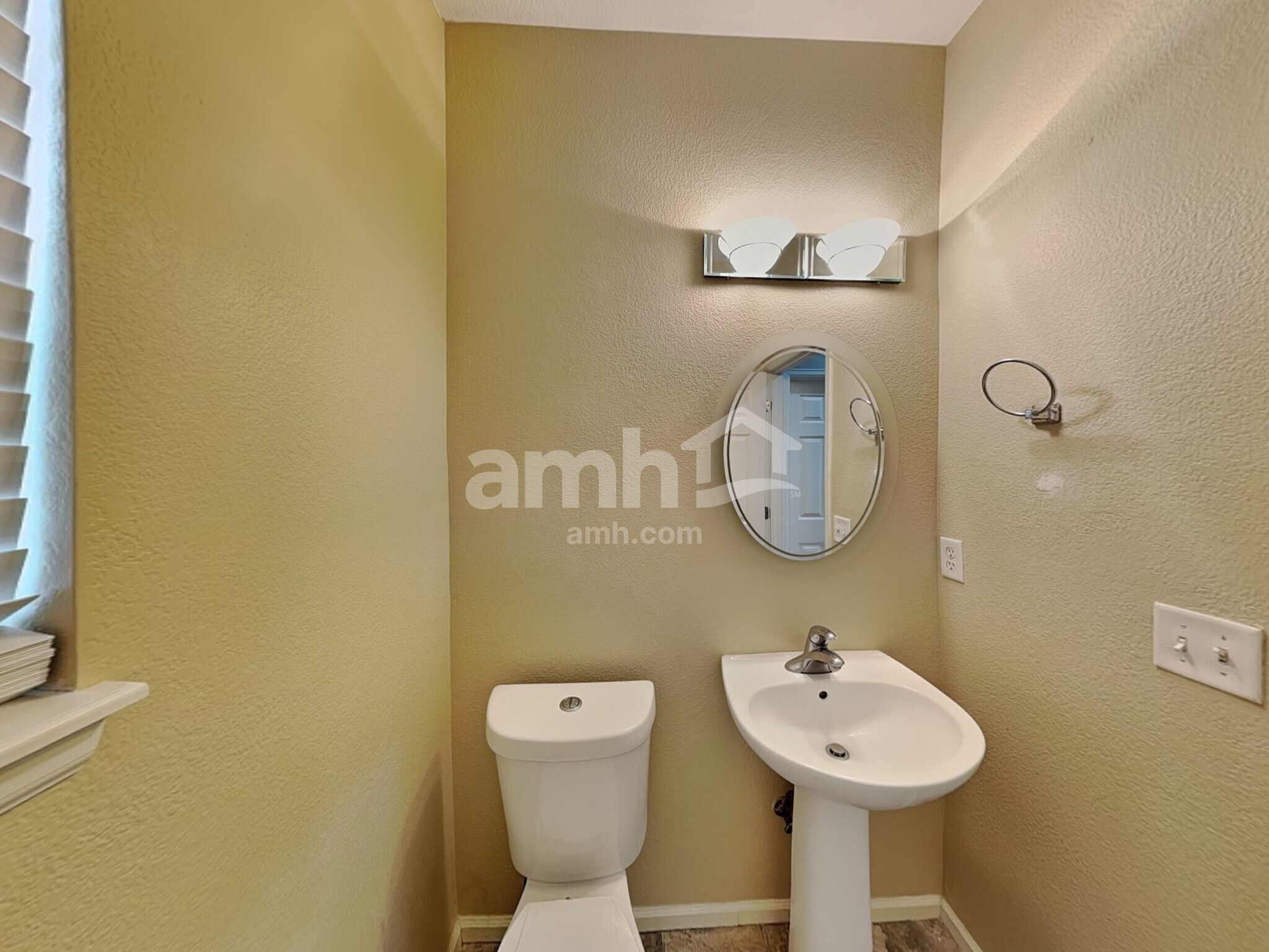 Building Photo - 4960 S Malaya Way