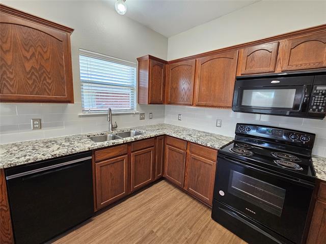 Building Photo - 4019 Houston Dr