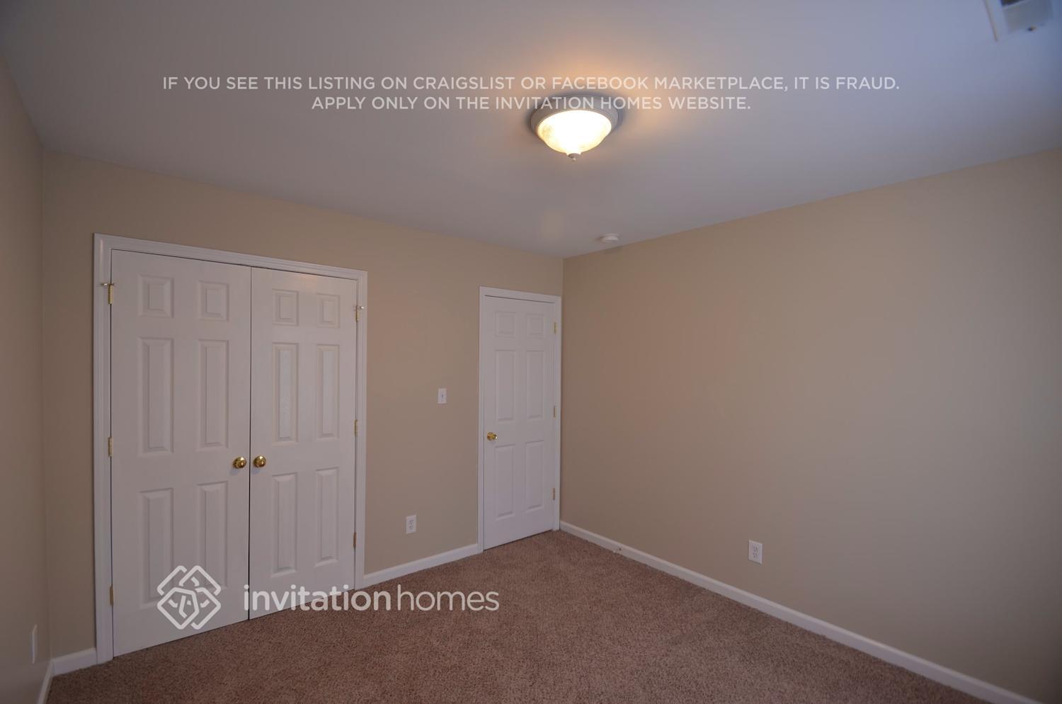 Building Photo - 2038 Samantha Dr