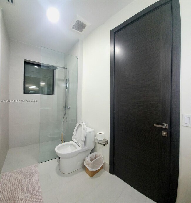 Building Photo - 1489 Lantana Ct