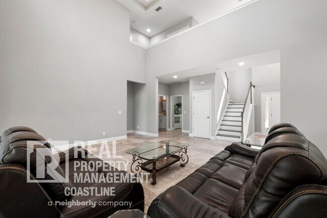 Building Photo - Discover North Port Luxury! 4BD 3.5BA - AVAILABLE NOW!