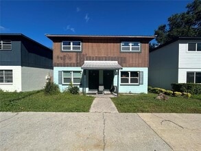 Building Photo - 2614 SW 31st Pl