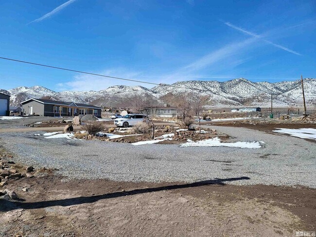 Building Photo - Spacious 3-Bedroom Home on 1.35 Acres with Valley Views – Dayton, NV
