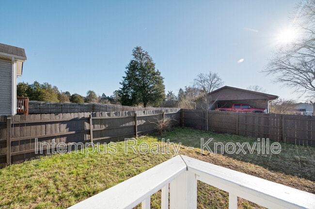 Building Photo - 7411 Cascade Meadows Way