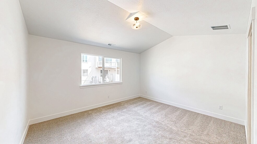 Building Photo - 4593 Olive Ave