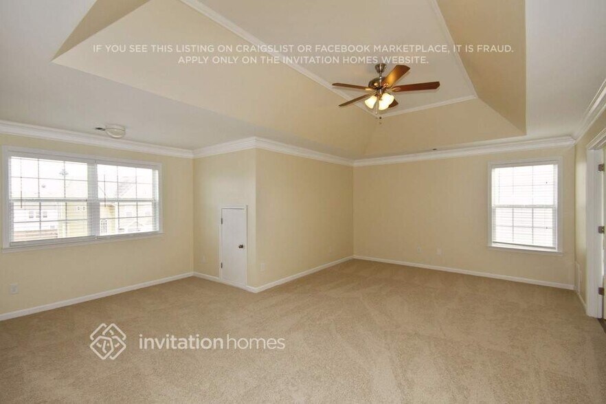 Building Photo - 1712 Sahale Falls Dr