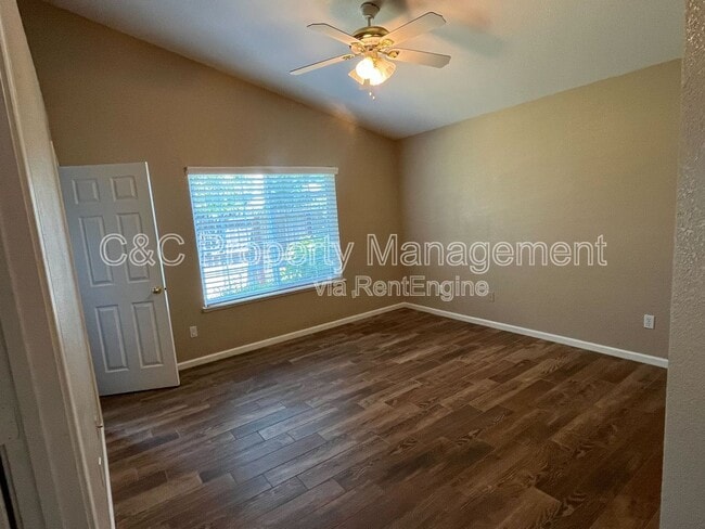 Building Photo - 1241 Inglewood Ct