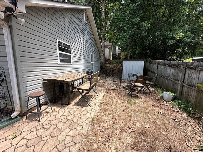 Building Photo - 6360 Quail Trail