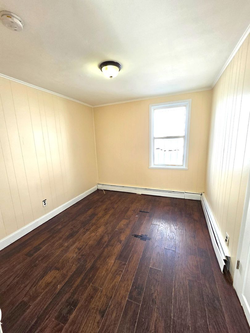 Building Photo - 184-186 Allston Street