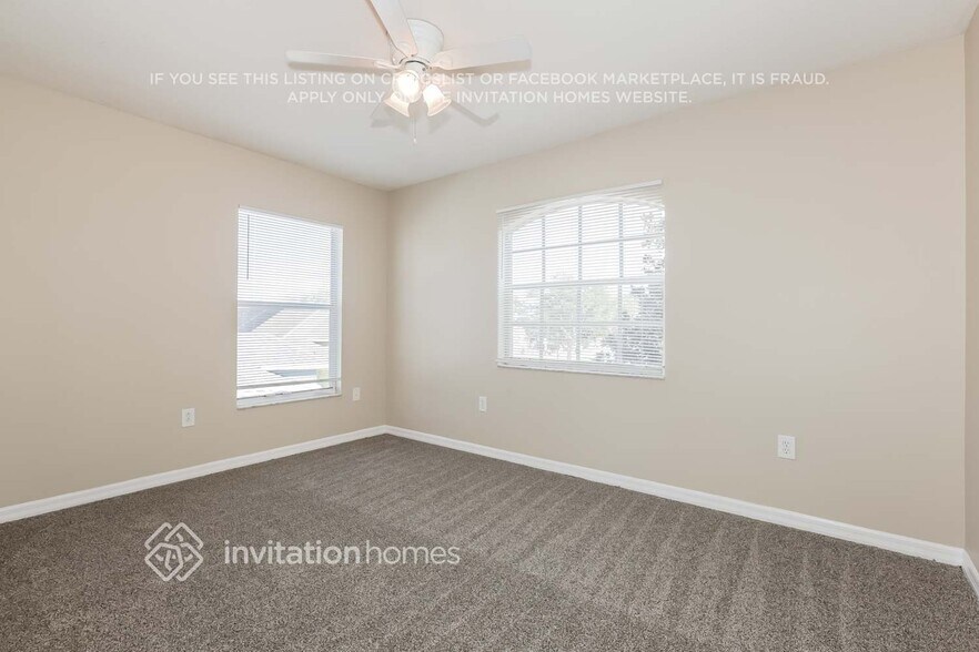 Building Photo - 12820 Standbridge Dr