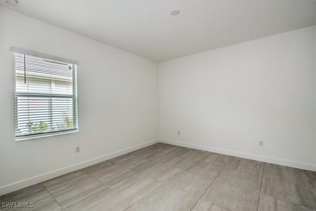 Building Photo - 17211 Blue Sapphire Dr