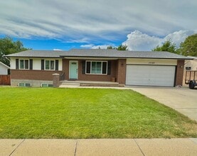 Building Photo - Great 5 Bed 3 Bath Remodeled Home